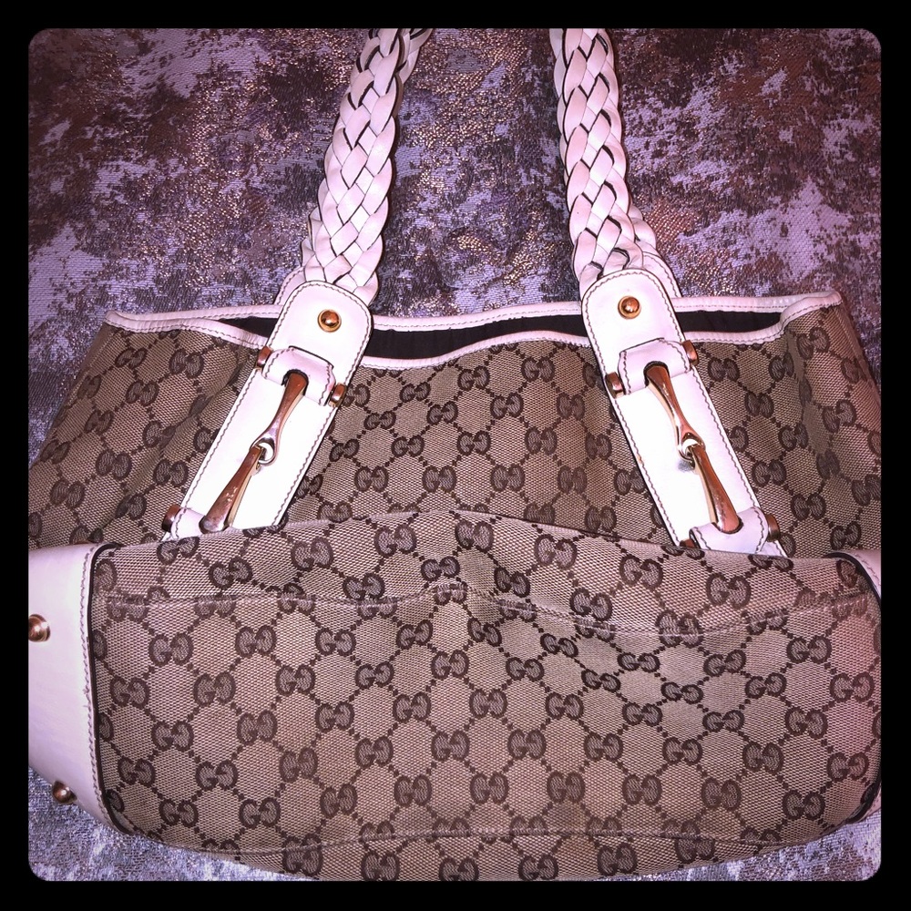 Gucci shoulder handbag
